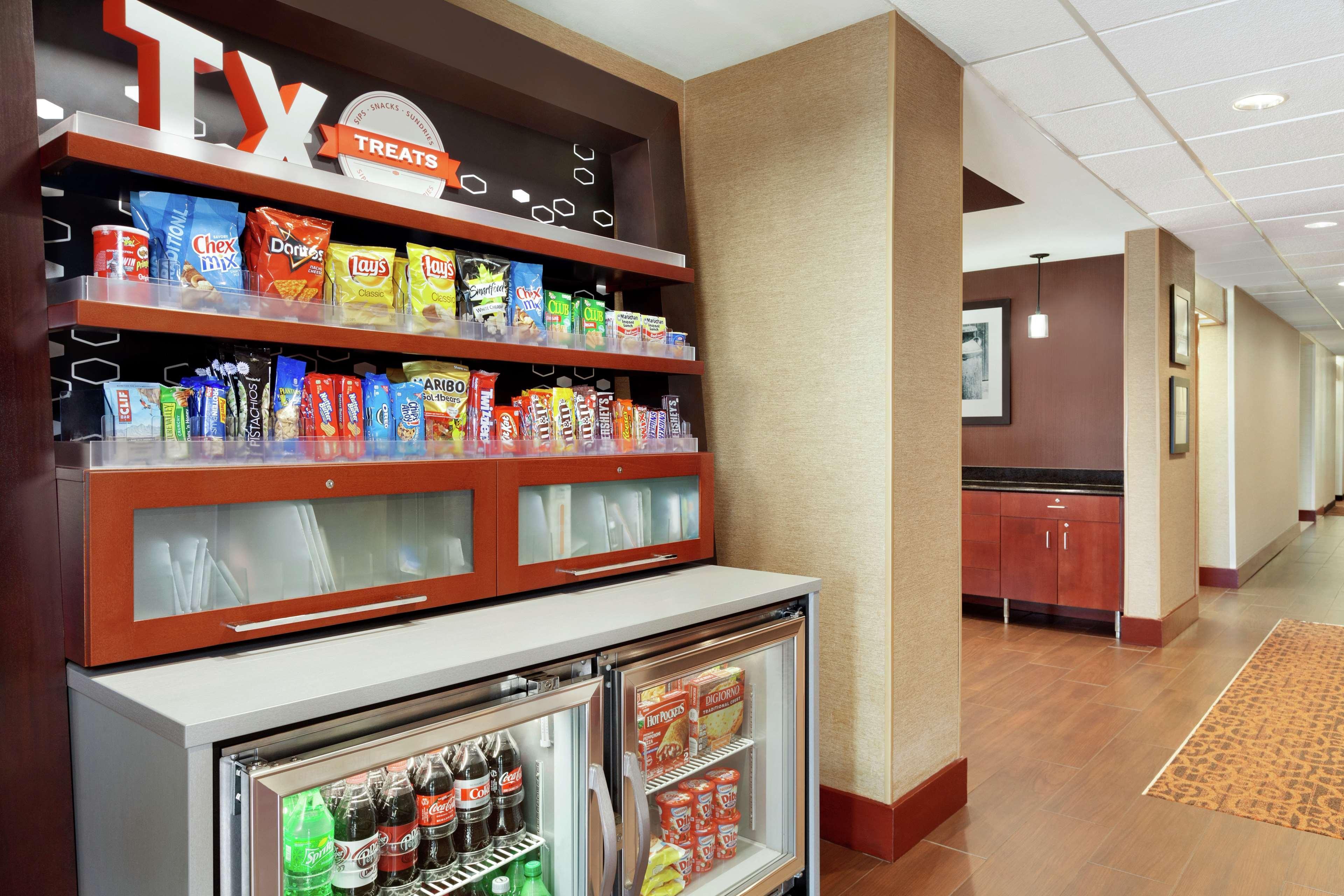 Hampton Inn Houston Stafford Exteriör bild
