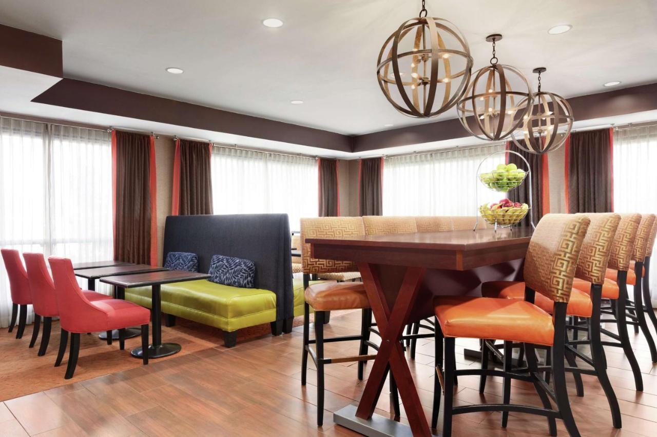 Hampton Inn Houston Stafford Exteriör bild